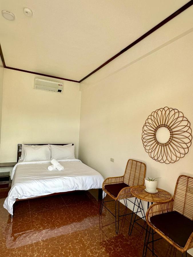 Haven Suites Siargao เจเนอรัลลูนา ภายนอก รูปภาพ